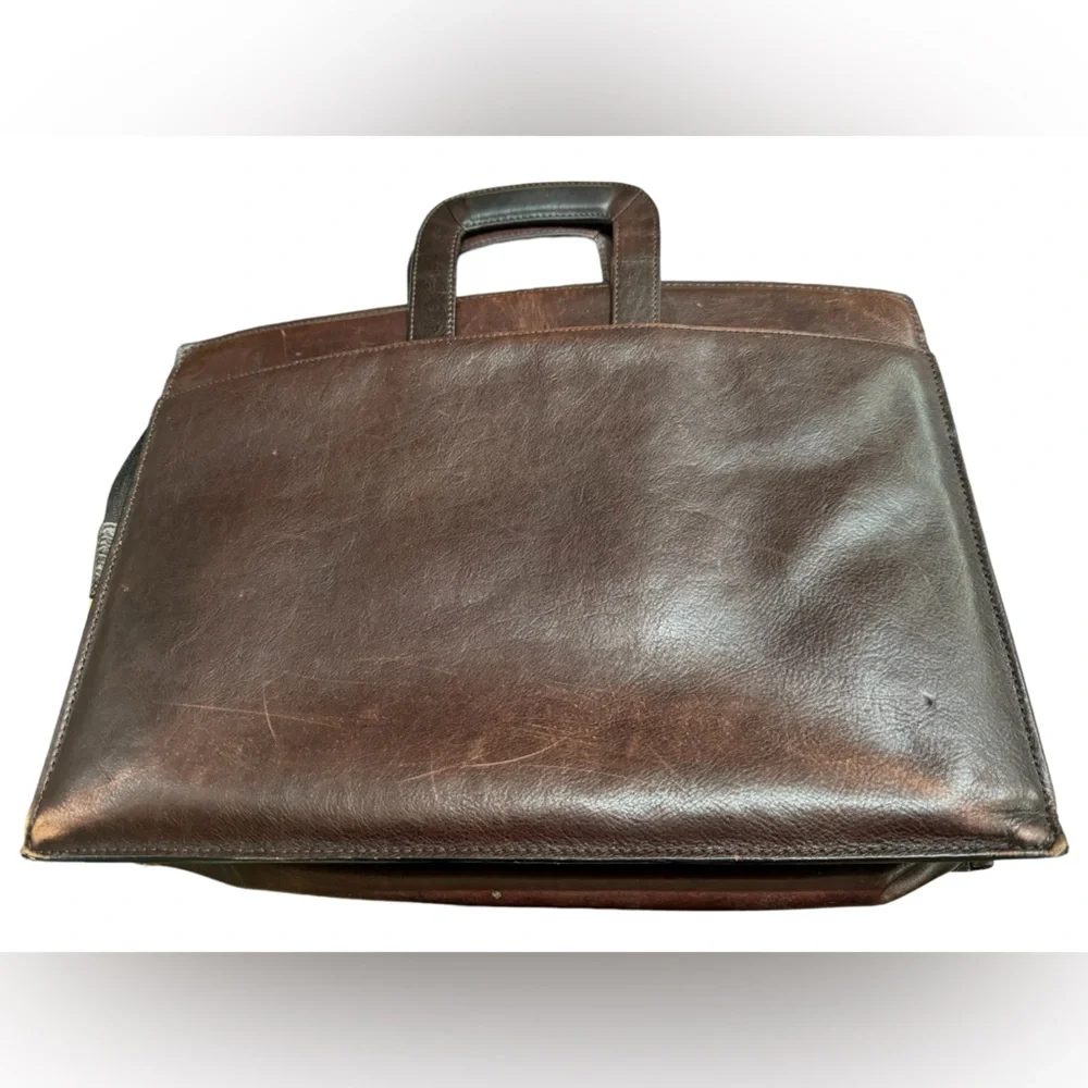 WORN Aged Brown High End WILSONS Leather Briefcase Lawyer Bag Pelle Studio